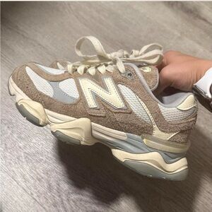 New Balance 9060 Sneakers